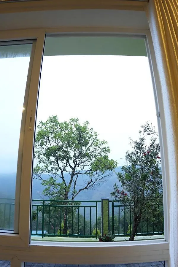 Vaga Mist Resort Vagamon Idukki