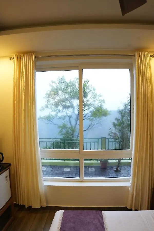 Vaga Mist Resort Vagamon Idukki